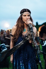 Thumbnail image for Laura Pausini chooses Roberto Cavalli for her grand return to the international music scene